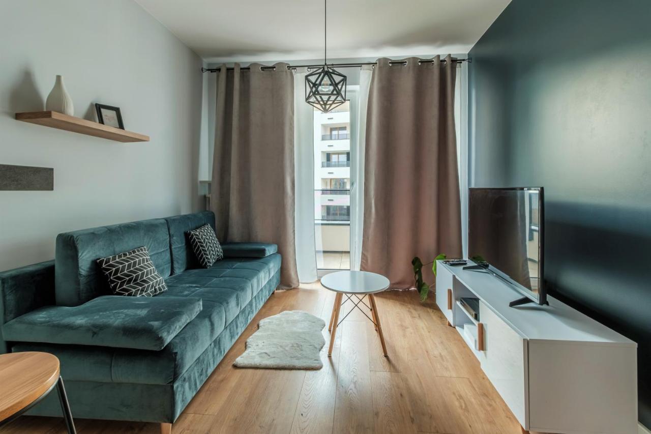 Warsaw Inside Business Centre Apartment Exterior photo